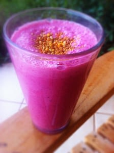 recipe - raspberry peanut butter smoothie
